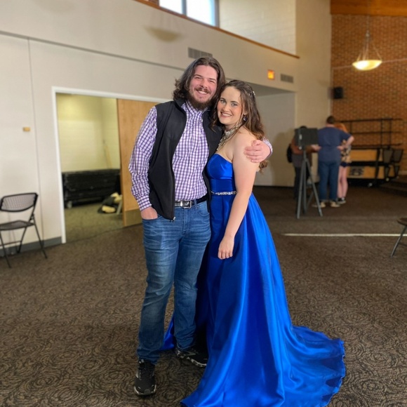 Royal Blue Size 10 Formal Gown - Picture 6 of 6